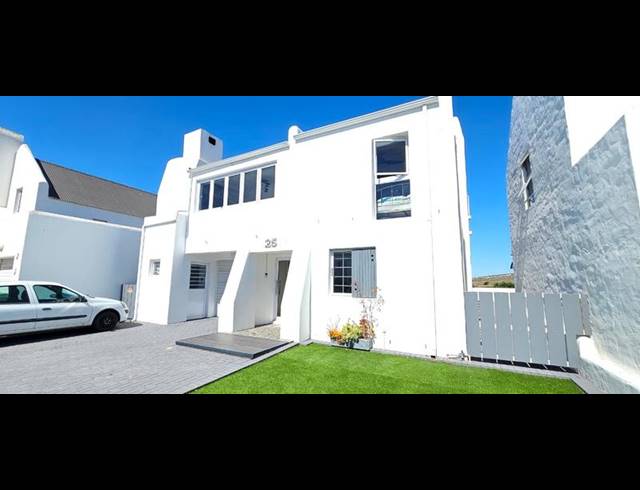 3 BEDROOM HOUSE FOR SALE IN LAMPIESBAAI